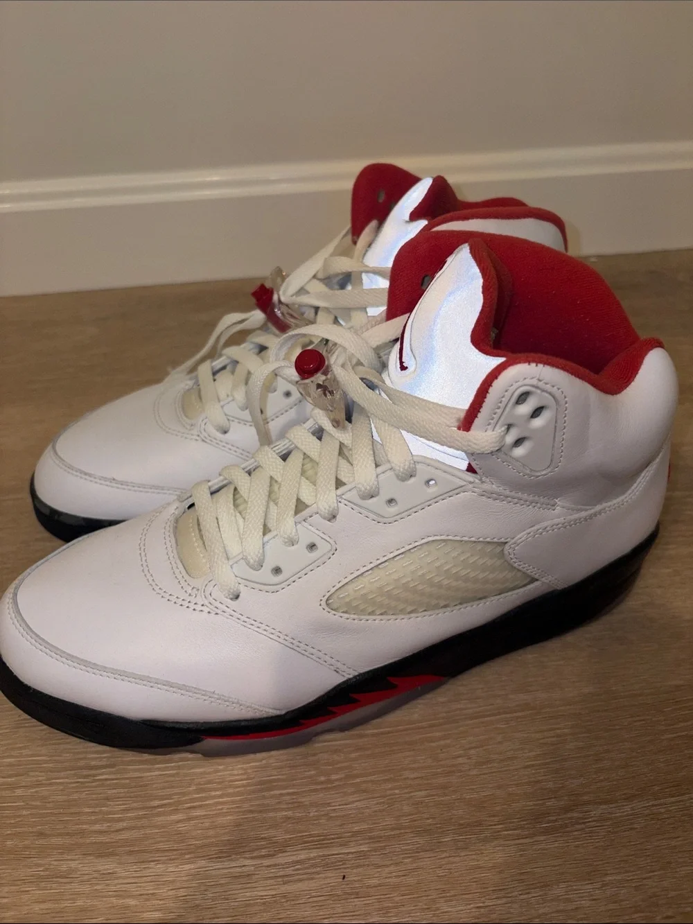 Jordan White Fire Red 5s